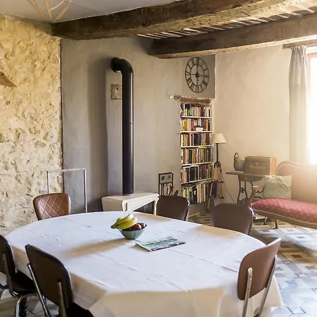Bed & Breakfast La Treille Rouge Forcalquier