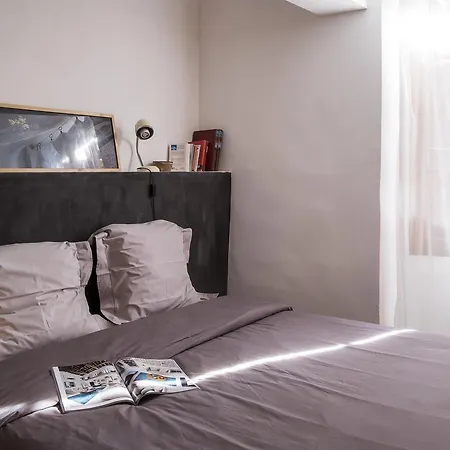 Bed & Breakfast La Treille Rouge Forcalquier