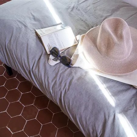 Bed & Breakfast La Treille Rouge Forcalquier