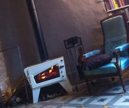 Bed & Breakfast La Treille Rouge *